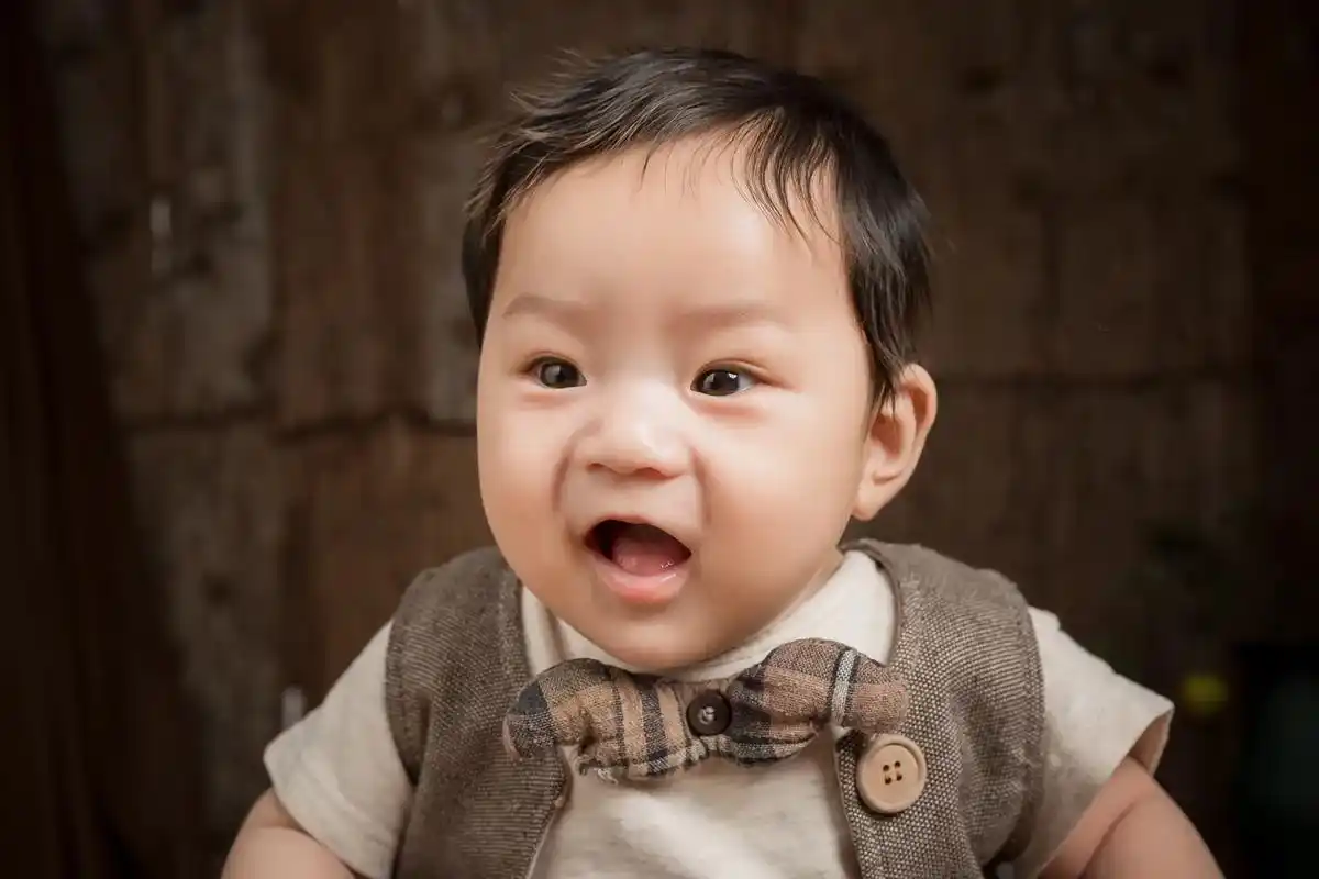 宝宝写真 #茁壮成长平安喜乐 我的小可爱#今日份小可爱已上 - 兑趑