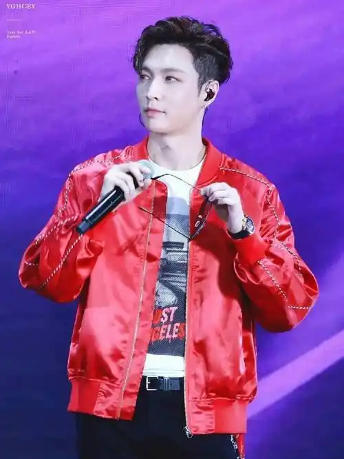 张艺兴工作室回应粉丝诉求 ,进行团队重组,网友大赞!