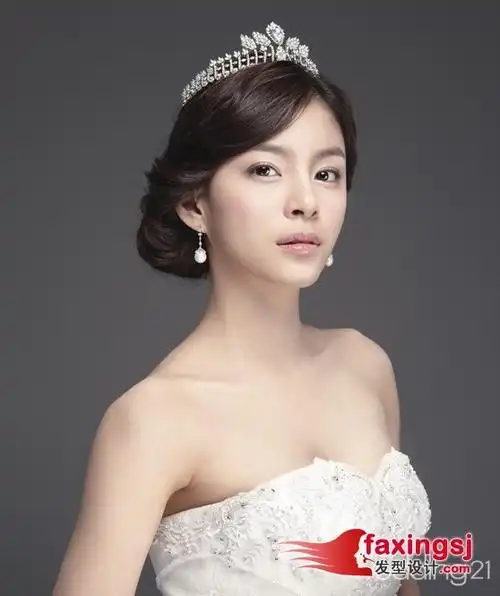 新娘盘发 经典盘发图片步骤~有惊人美感(6)_发型师姐