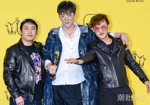 摩登兄弟为什么解散了 五人组变成三人行原因揭秘