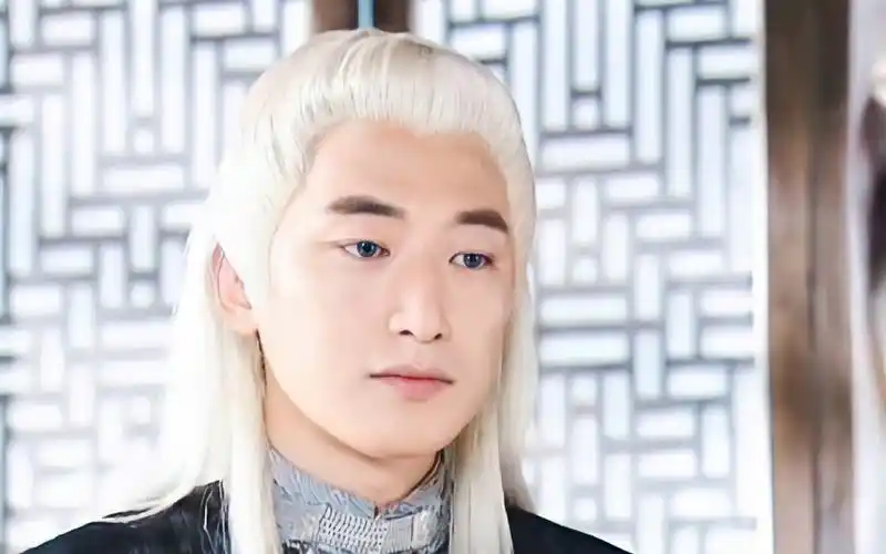 我就是阿卑罗王史上反派男主,人设带感