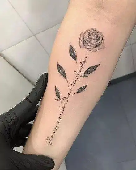 胳膊花纹身手臂上小清新的一组小臂花朵纹身图案89