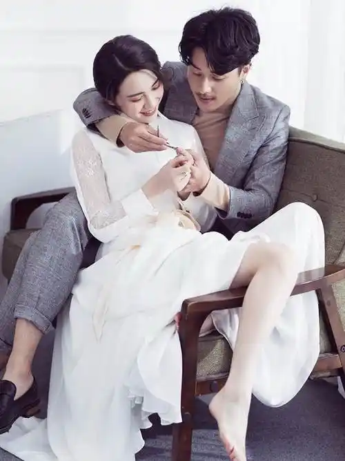 亲密爱人-婚纱照案例-全民榜单