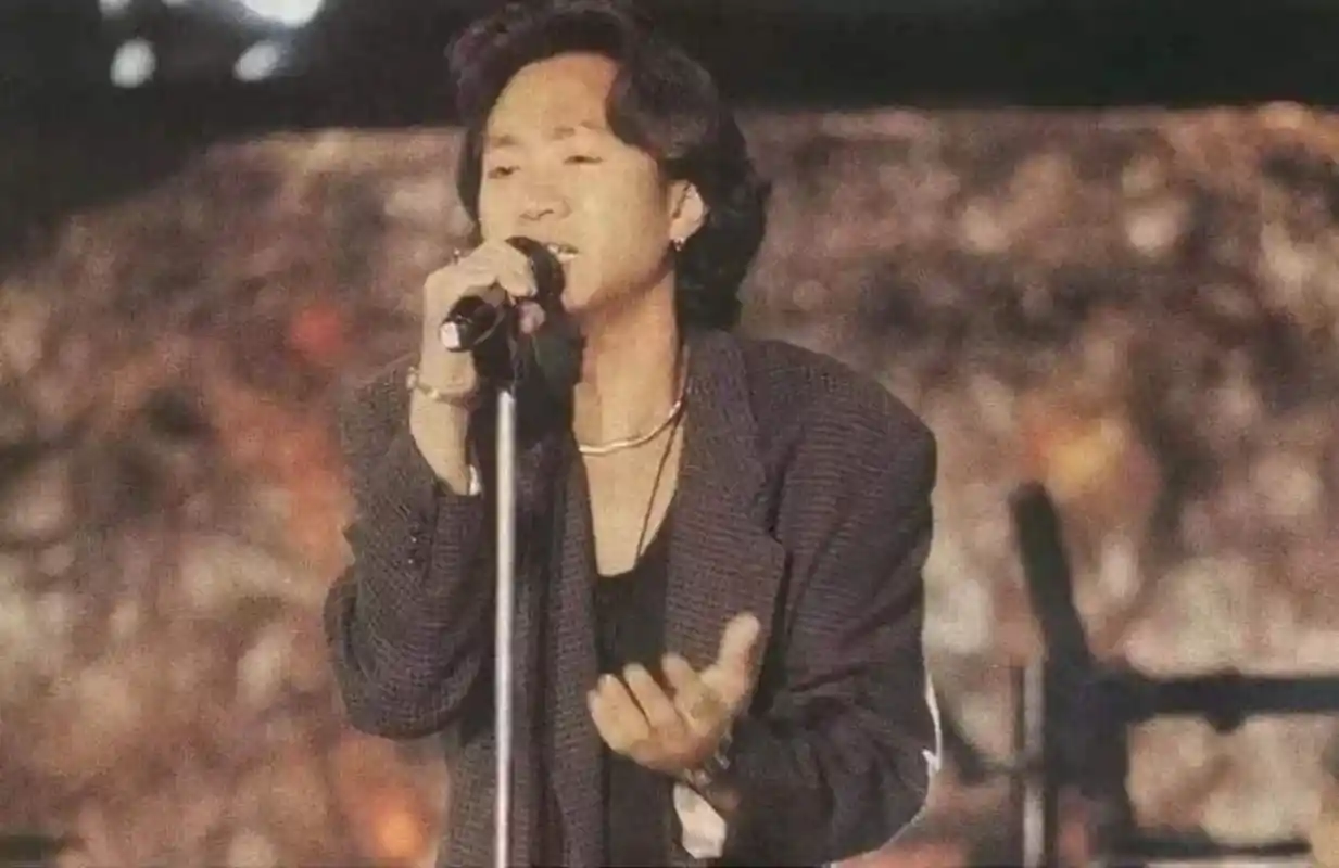 黄家驹:也会怕有一天会跌倒,但我永远高唱我歌,即使走遍千里