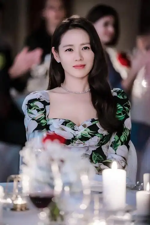 南韩天仙孙艺珍年轻时神颜难逢敌手不愧纯天然氧气初恋脸