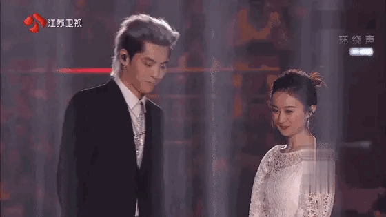 《七十二层奇楼》 想必很多人还磕过赵丽颖和吴亦凡这对,当时赵丽颖被