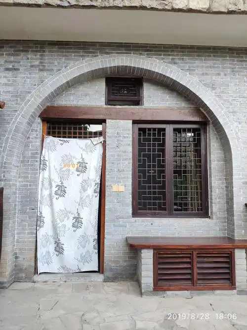 今晚住云丘山窑洞