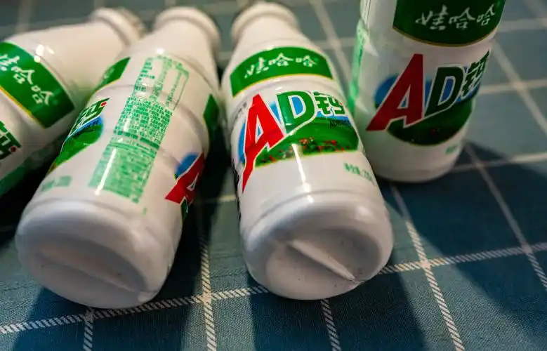 说服宗庆后解约王力宏押宝王一博宗馥莉为娃哈哈改打法