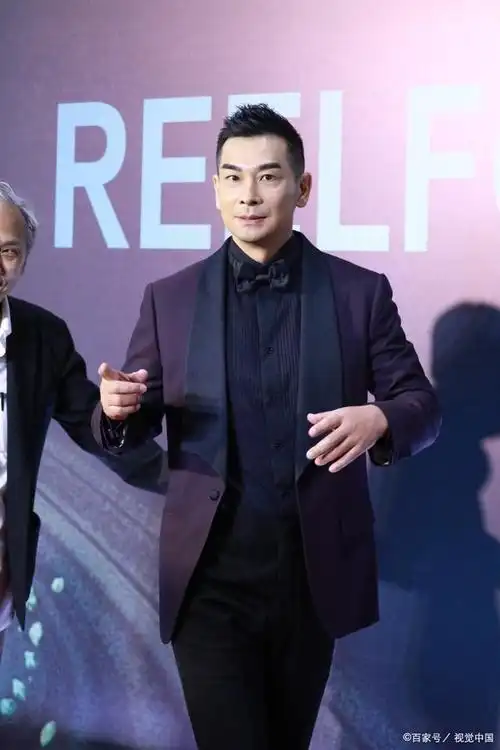 为什么赵文卓版的黄飞鸿没有李连杰的版得令人印象深刻