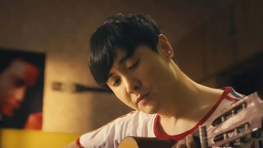 夏洛特烦恼:夏洛的小嘴跟抹了毒似的,谁都没放过