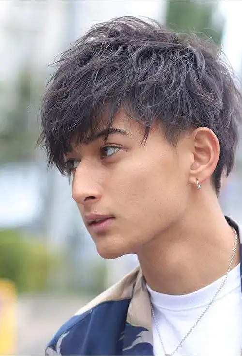 男生短碎头发炫出帅气度 演示男性酷气短头发造型 - 男士短发 - 发型