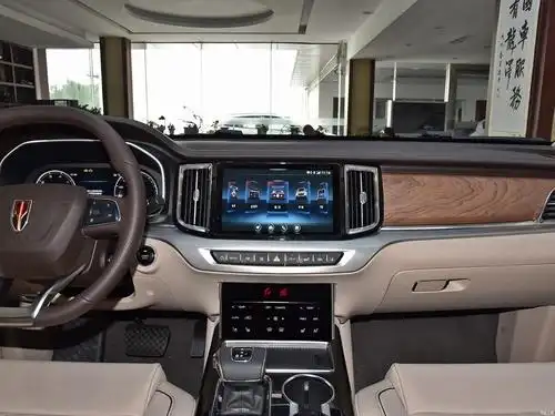 全新红旗hs7上市在即 v6 3.0t&7座布局是亮点