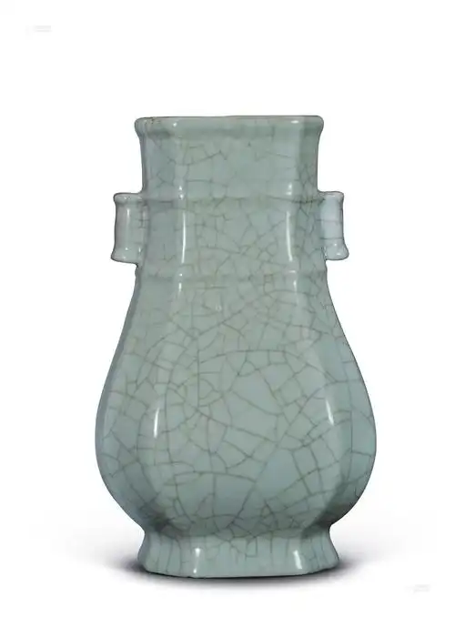 0613青釉官窑贯耳尊