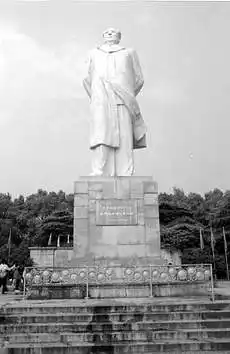 岁月变迁毛主席像今安在