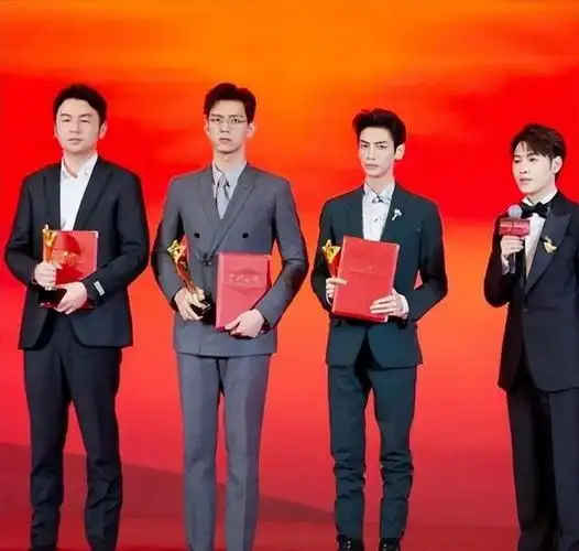 长得英俊帅气,却输在了"个头太矮",这6位男星的身高太任性了