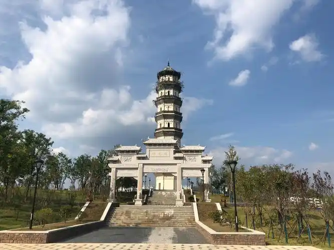 江西省宜春市宜丰县崇文塔