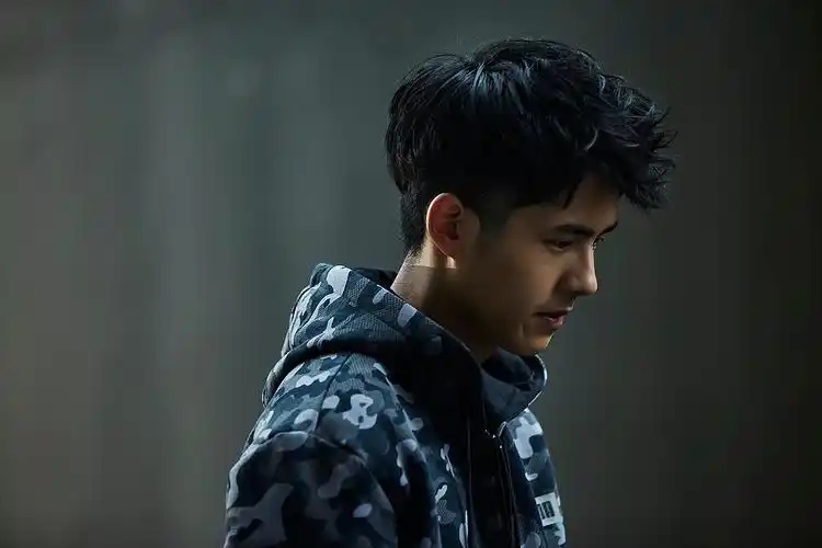 摄影作品puma彪马bts刘昊然