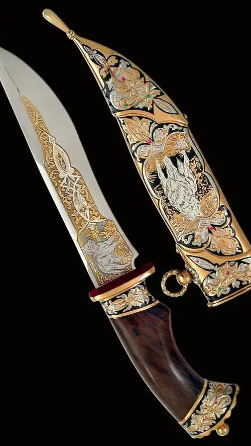 冷兵器中的佼佼者艺术匕首