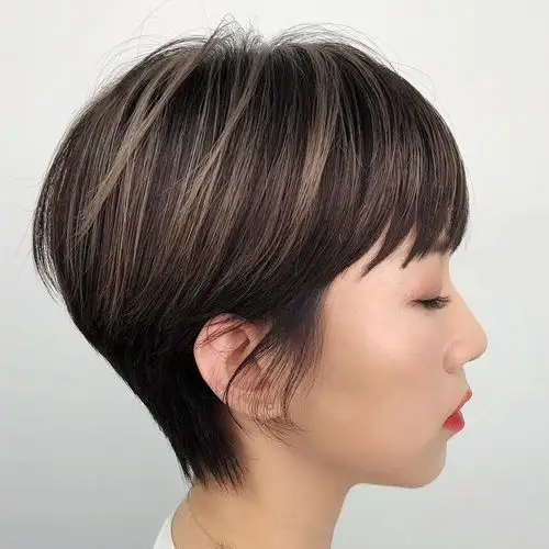 2020最火 潮短发 挑染