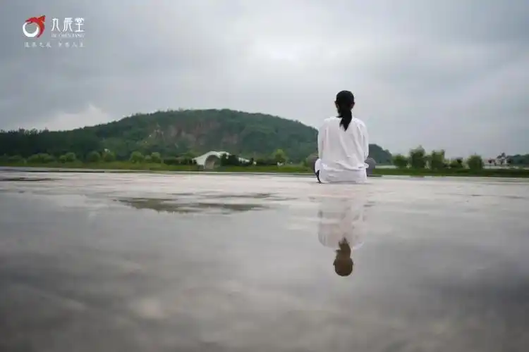 道医马元刚:净化空间的方法,打坐第一!