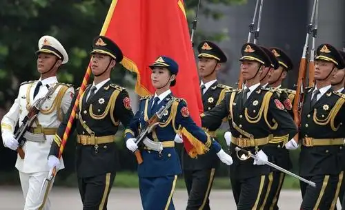 英姿飒爽的中国三军仪仗队