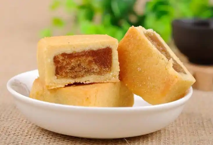 糕点其实中国比外国起源更早,在古时候就非常盛行,特别是一些宫廷中