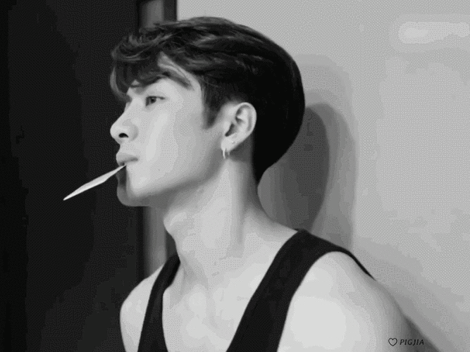 【图楼】王嘉尔的神仙动图(慢慢更新42)