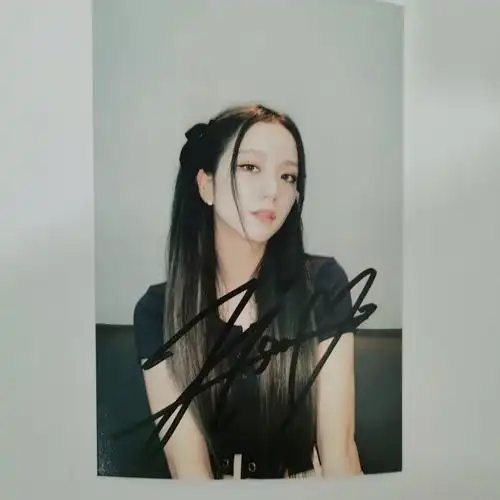 《盒子 blackpink 金智秀签名照 金智秀亲笔签名照送同学女朋友毕业