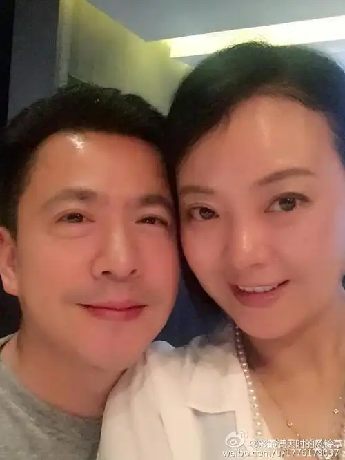 大boss王中磊一家四口狂晒幸福感情好的要上天