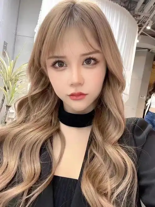 给生活一点"颜色"看看,年度最流行的发色