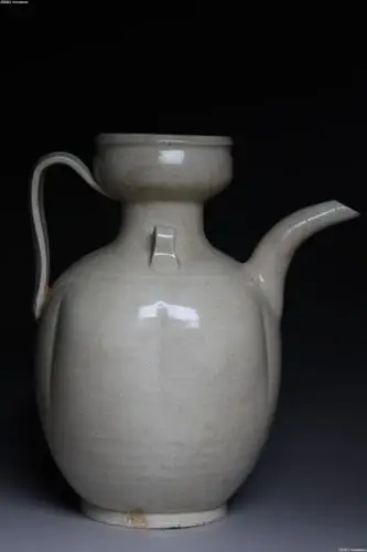 宋代青白釉双系杯口大执壶