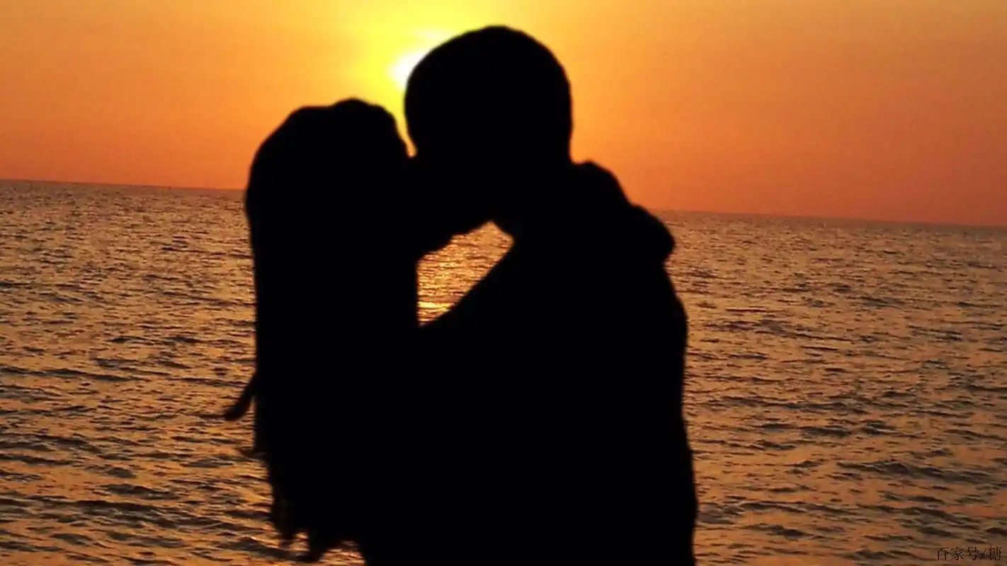 你怎样看待情侣之间的aa制呢?