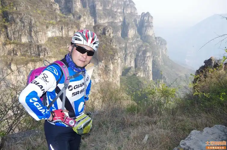 【骆鸵有画】纯爷们乐山乐水 真骑友爱骑爱玩——太行6日行图记四