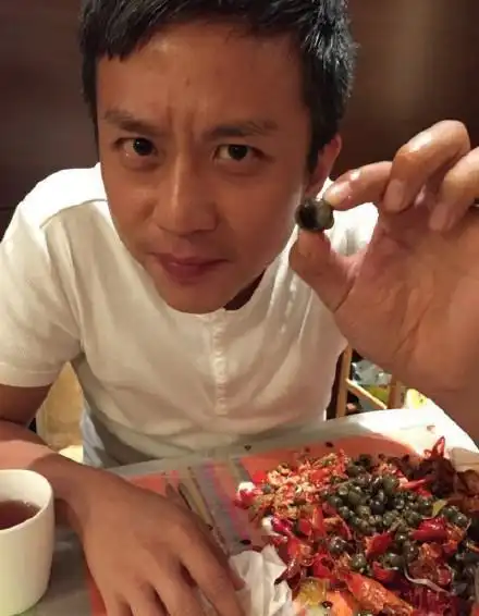 邓超素颜照曝光 惊心中的型男竟是这样