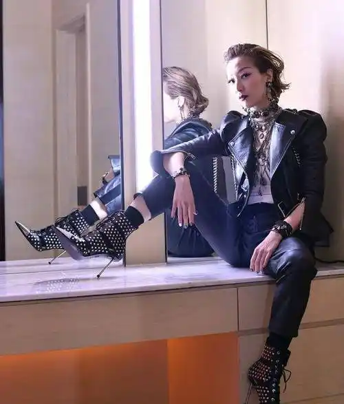 48岁郑秀文,瘦身36斤饮食曝光,按照这份饮食吃,一个月瘦10斤!