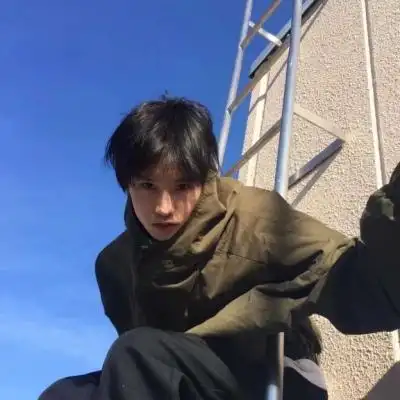 男生头像真人帅气图片