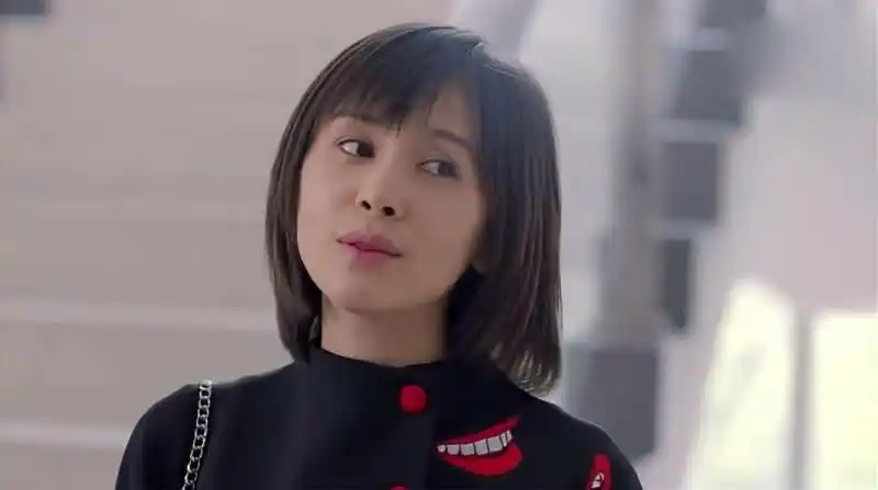 欢乐颂小曲来捞樊大姐不料樊姐自己解决了小曲刮目相看