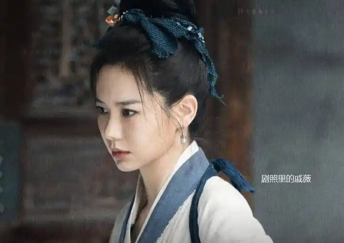 脱离滤镜演古装剧,38岁戚薇的清醒,让多少扮嫩女演员羞红了脸