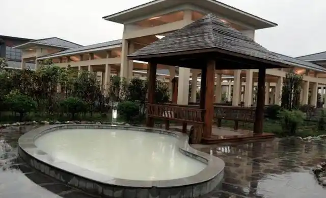 「西安大秦温泉」享受原始的泡澡之乐