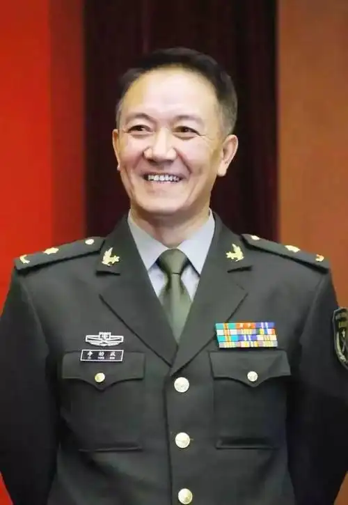 潘长江的军衔竟然这么高