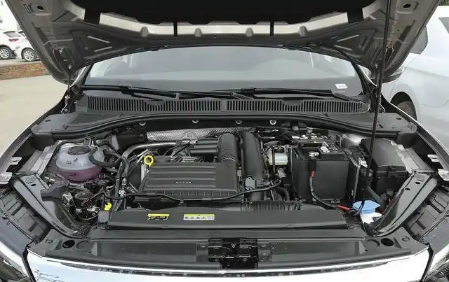 我维修过很多车辆的发动机,速腾的这款ea211发动机是现在大众,奥迪