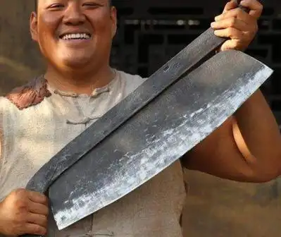 古代大刀背上为什么要加铁环难道说是为了美观大方吗