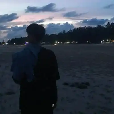 男头文艺伤感高清伤感文艺的微信头像男生图片