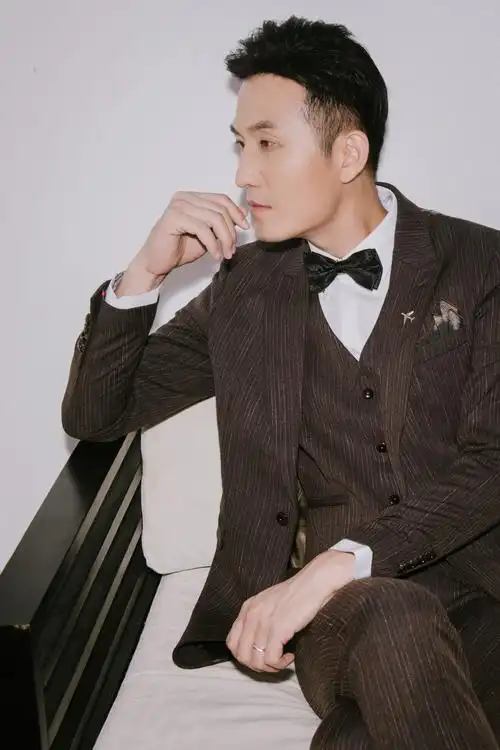 "gncqd16tqf">马赫,1981年4月17日出生于河南省商丘市,中国内地男演员