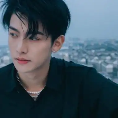 2022男生头像冷酷霸气帅气真人好看