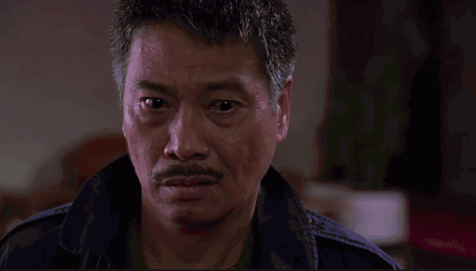 他从来都是周星驰的绿叶,演遍市井小人物,但没有他