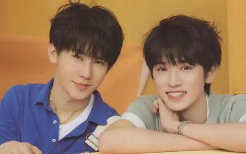 源轩双人专辑贴纸