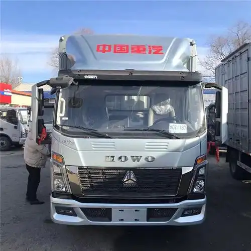 howo统帅-潍柴160马力,法士特高低速8档,宽体高栏实拍图北京重汽豪沃