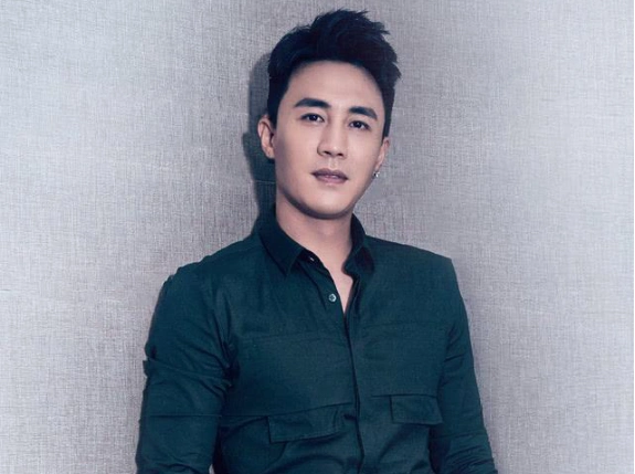 杜淳:当爸后压力变大 生活中只对老婆好