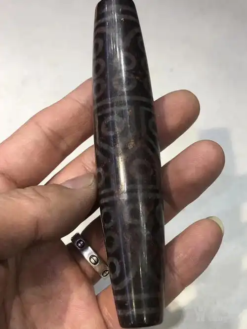 七彩象雄朱砂大天珠